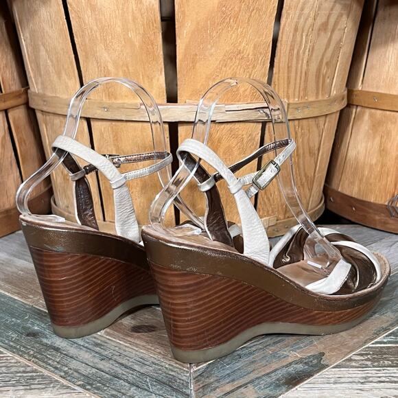 Cole Haan NikeAir Tan Gold Metallic Leather Stacked Wedge Heel Sandal Women 8.5 - Picture 5 of 11